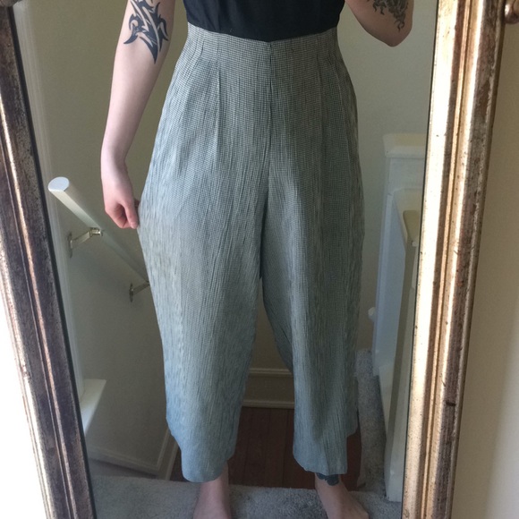 Black And White Jumpsuit - Picture 5 of 5